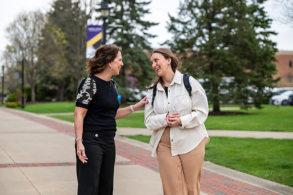 FacultyStudentEngagement0426AWB_7554