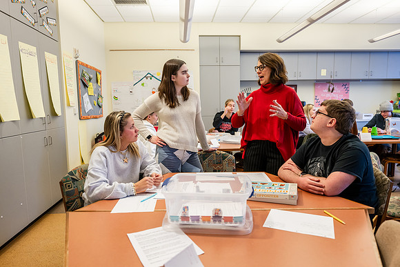 EducationTeachingLearningProcessClass0126AWB_4190