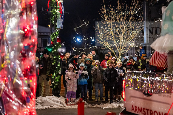 AshlandChristmasParade1225AWB_6211