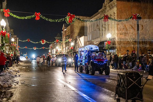 AshlandChristmasParade1225AWB_6237