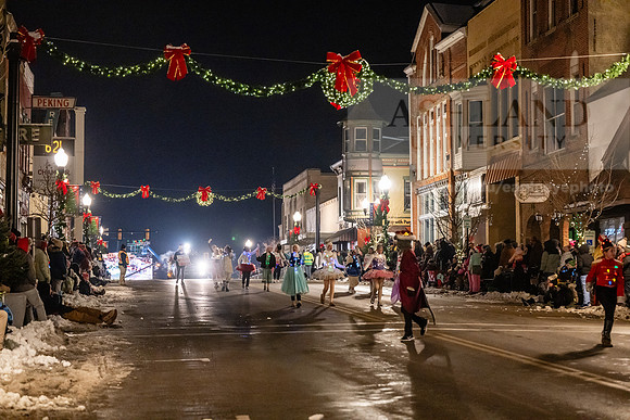 AshlandChristmasParade1225AWB_6247