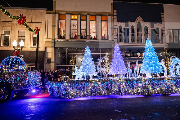 AshlandChristmasParade1225AWB_6648