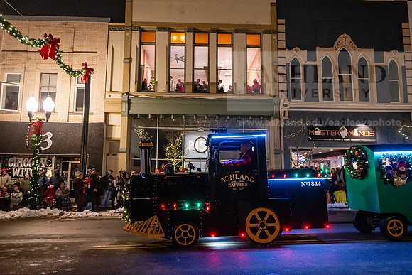 AshlandChristmasParade1225AWB_6664