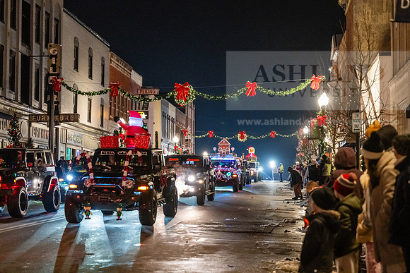 AshlandChristmasParade1225AWB_6713