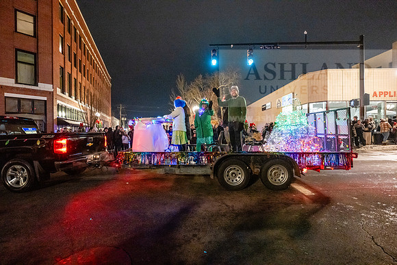 AshlandChristmasParade1225AWB_6795