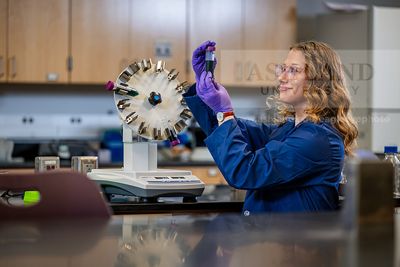 ToxicologyNiedermier1225AWB_7884