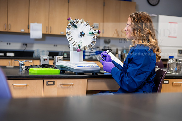 ToxicologyNiedermier1225AWB_7951