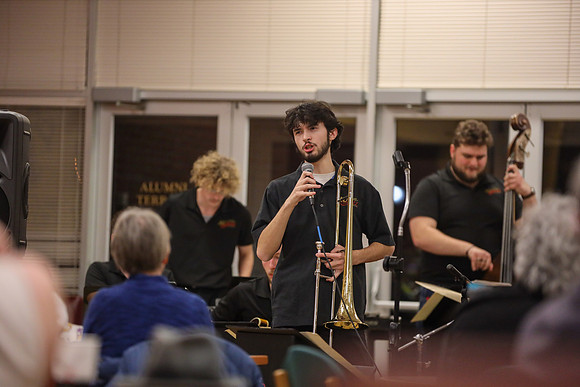 JAZZATNEST0220_JK_3037