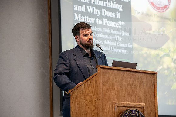 MatthewLee_ACNStrattonConfKeynote0225AWB_7042