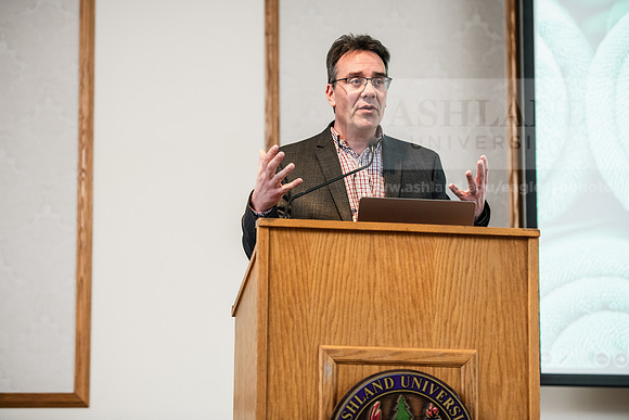 MatthewLee_ACNStrattonConfKeynote0225AWB_7061