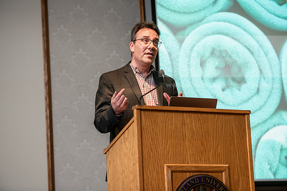 MatthewLee_ACNStrattonConfKeynote0225AWB_7069
