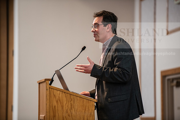 MatthewLee_ACNStrattonConfKeynote0225AWB_7081