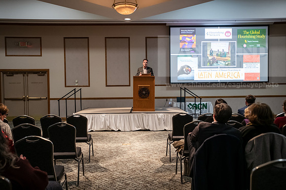 MatthewLee_ACNStrattonConfKeynote0225AWB_7099