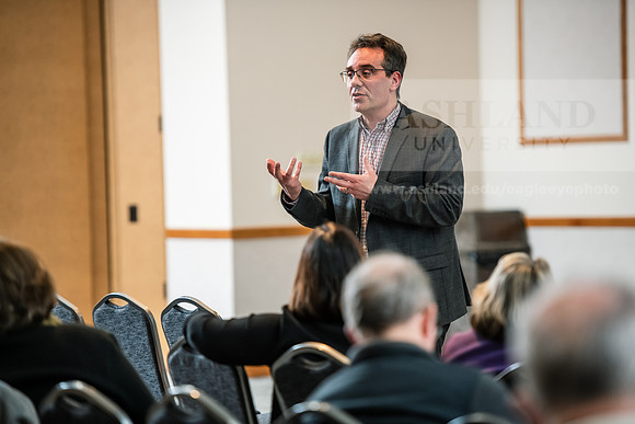 MatthewLee_ACNStrattonConfKeynote0225AWB_7133