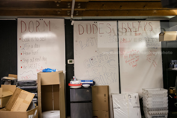 DormDudesBusiness0225AWB_4052