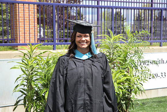 006SPGraduates0521MBIMG_0802