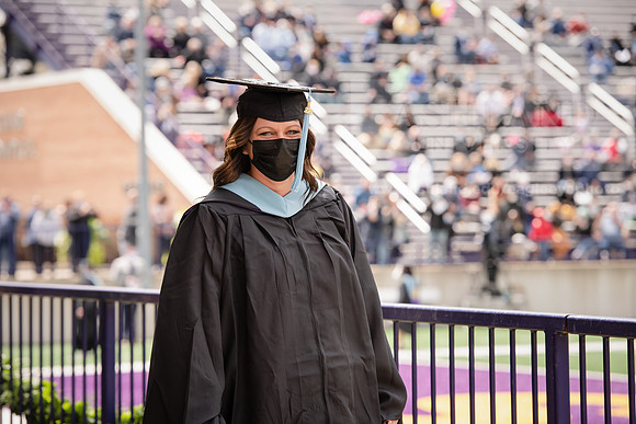 005SPGraduates0521ALW_3645