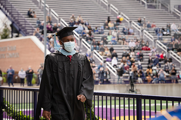 056SPGraduates0521ALW_3680