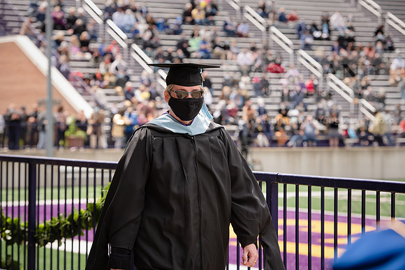 040SPGraduates0521ALW_3671