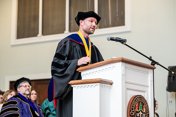 107AcademicHonorsConvocation0426AWB_2646