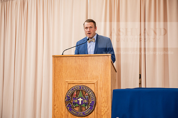 012COBEBetaGammaSigmaCeremony0425AWB_4855