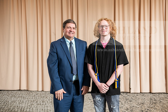 031McIninch_Daniel0425AWB_4901