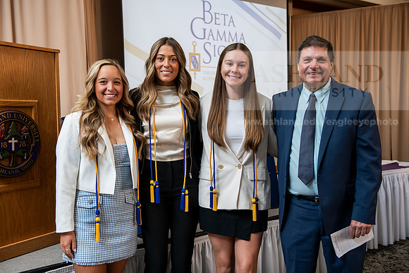 061COBEBetaGammaSigmaCeremony0425AWB_4981