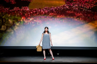 011FashionMerchFashionShow0425AWB_0811