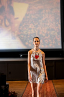 017FashionMerchFashionShow0425AWB_0822