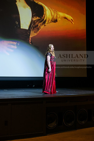 054FashionMerchFashionShow0425AWB_0899