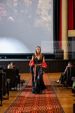 058FashionMerchFashionShow0425AWB_0908