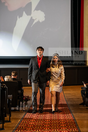 116FashionMerchFashionShow0425AWB_1047