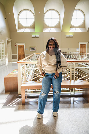 MBAAmyaBrown0425AWB_5325