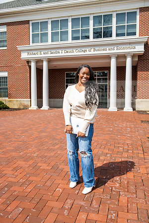 MBAAmyaBrown0425AWB_5490