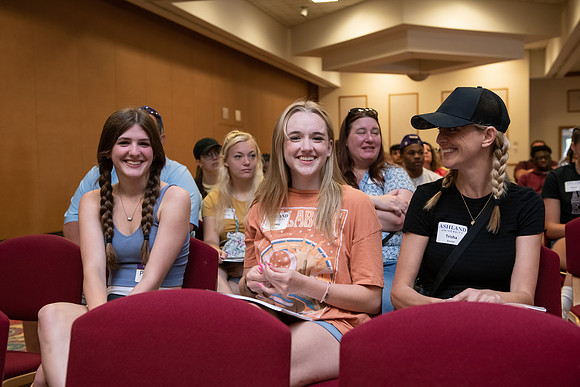 SummerOrientationNo50622ALW_4794