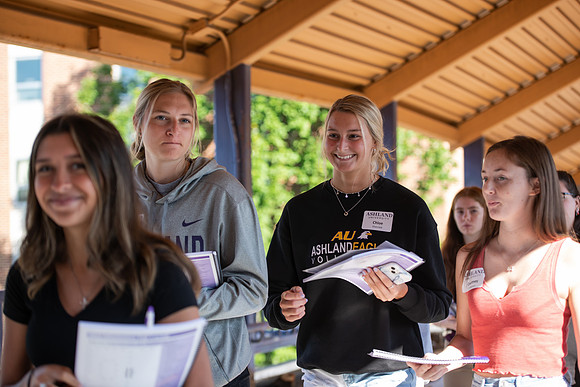 SummerOrientationNo50622ALW_4877