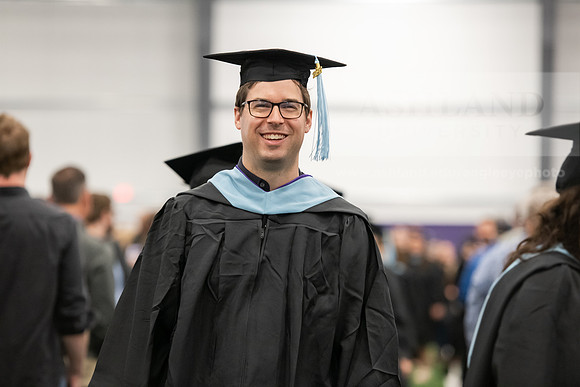 025SPGradProcessional0522ALW_0452