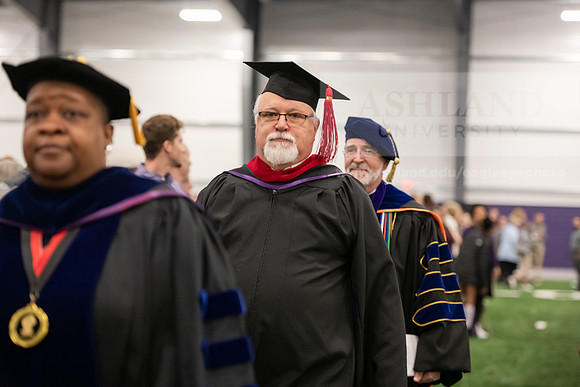 016SPGradProcessional0522ALW_0439