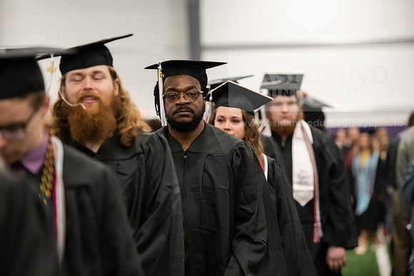 086SPGradProcessional0522ALW_0536