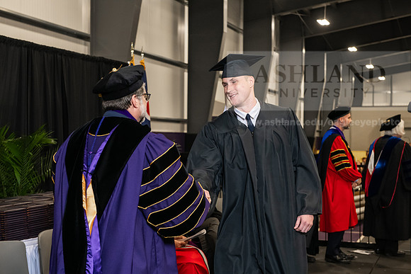 086SPGradBachelorArts0525AWB_3448