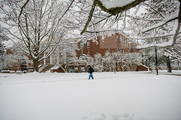 WinterCampusLife0123ALW_2994