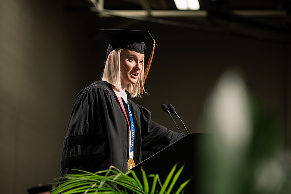228WiGradCeremony1221ALW_6565