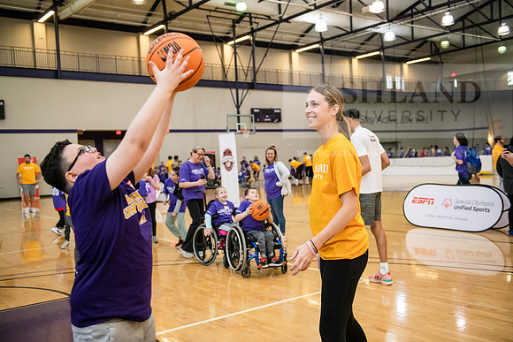 COBESpecialOlympicsCavs0323ALW_8050