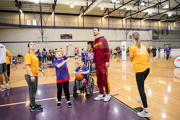 COBESpecialOlympicsCavs0323ALW_8071