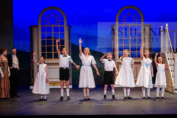 TheatreSoundOfMusic0325AWB_2629