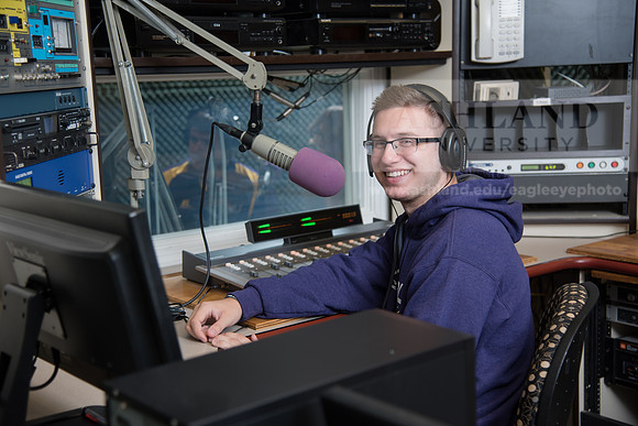WRDLRadio0916ALW_8098