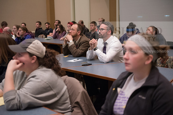 Ashland Center for Nonviolence - War in the Bible Panel Discussi