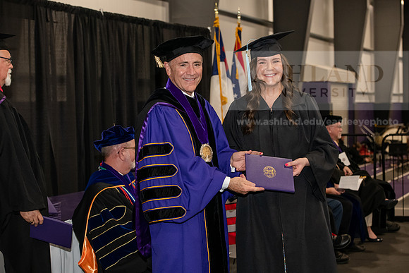 152SPGraduate0523ALW_3090