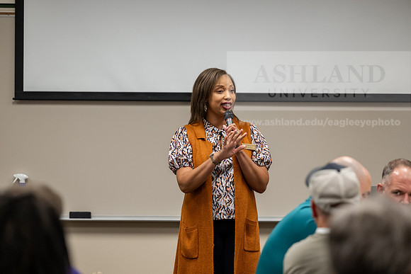 SeminaryMcKnightPanelDiscussion1026AWB_7876