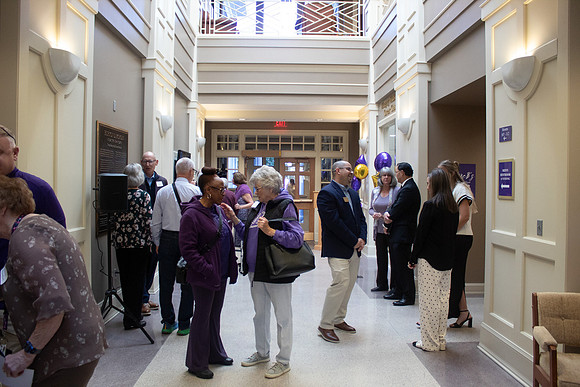 RibbonCutting103CK_2355